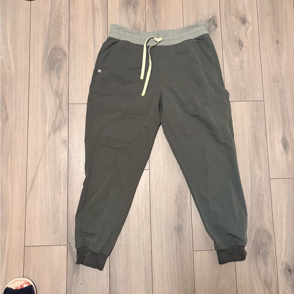 Figs Charcoal Jogger Pants